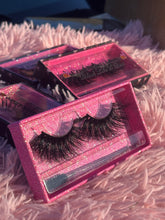 Load image into Gallery viewer, CraveBeauty Lash
